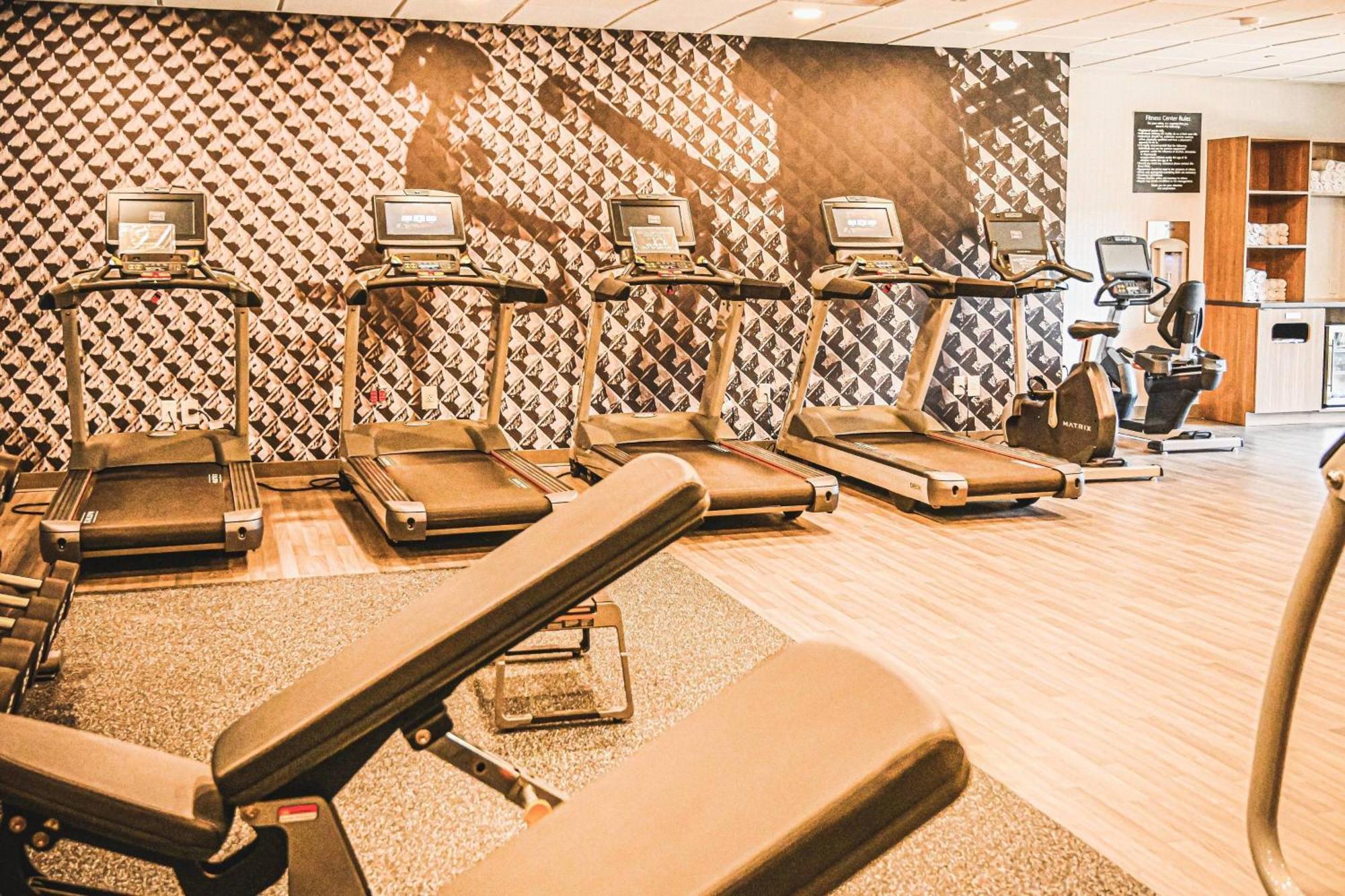 Delta Hotels By Marriott Cincinnati Шаронвілл Екстер'єр фото